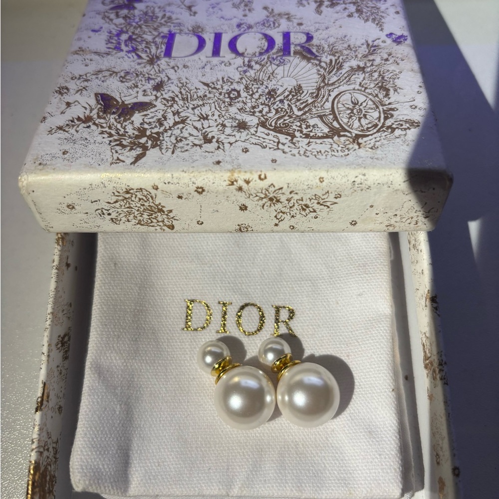 Dior White and Gold Pearl Stud Earrings - Picture 3 of 3